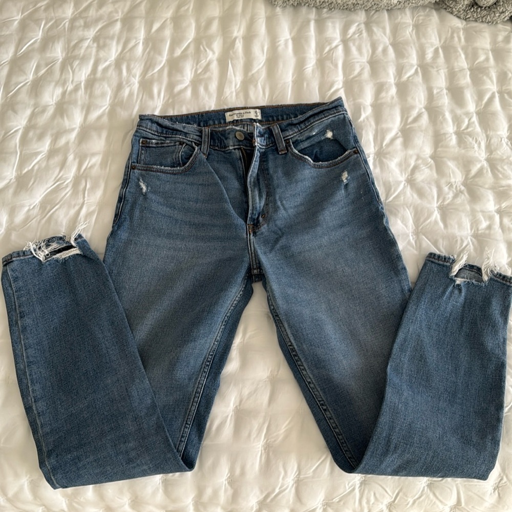 EUC Abercrombie jeans tall